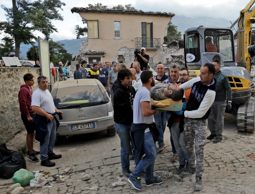 Ужасът на земетресението в Италия (СНИМКИ)
