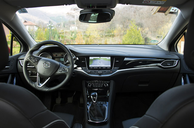 Тест на Opel Astra K