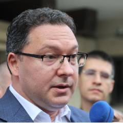 Даниел Митов