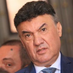 Борислав Михайлов