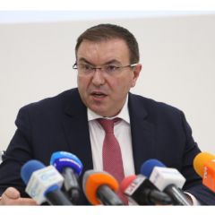 проф. Костадин Ангелов