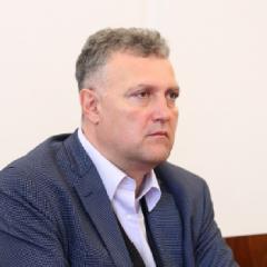 Валентин Николов