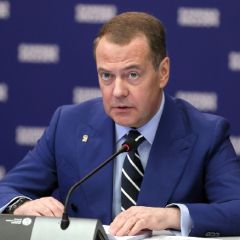 Дмитрий Медведев