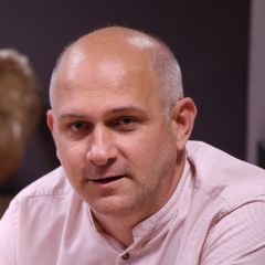 Васил Василев