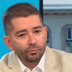 Слави Василев