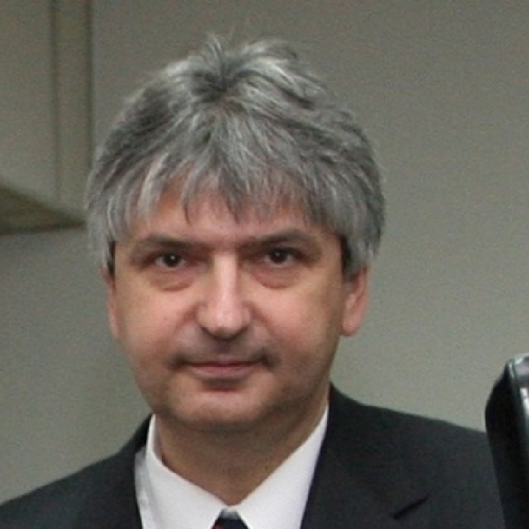 Лъчезар Иванов