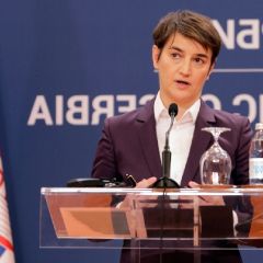 Ана Бърнабич