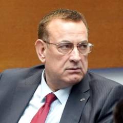 Джевдет Чакъров