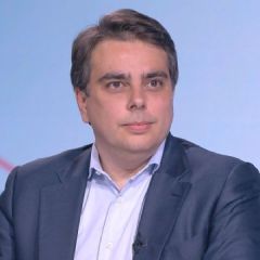 Асен Василев