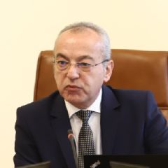 Гълъб Донев