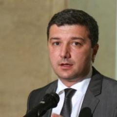 Драгомир Стойнев