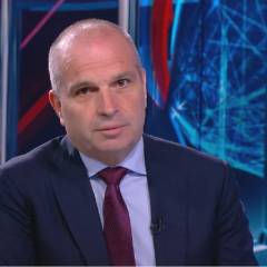 Гроздан Караджов