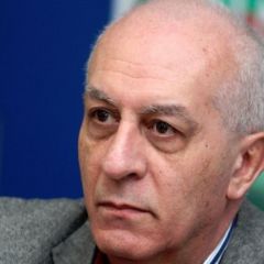 Юрий Асланов