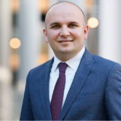 Илхан Кючюк