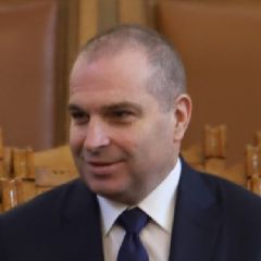 Гроздан Караджов