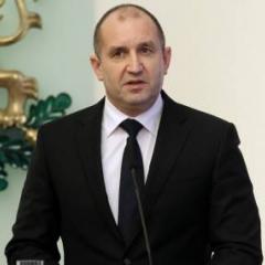 Румен Радев