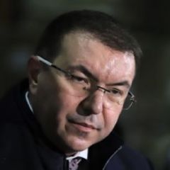 проф. Костадин Ангелов