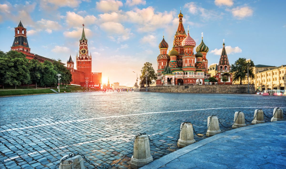 Износът на петрол от Русия се срина