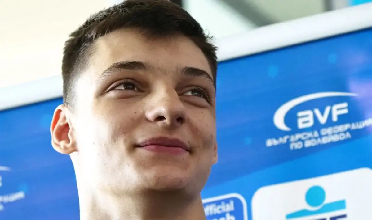 Голямо признание за Алекс Николов
