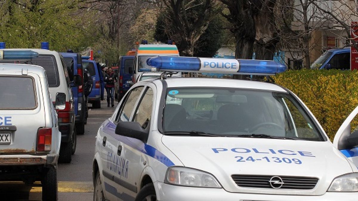 Внук преби баба си в Самоков