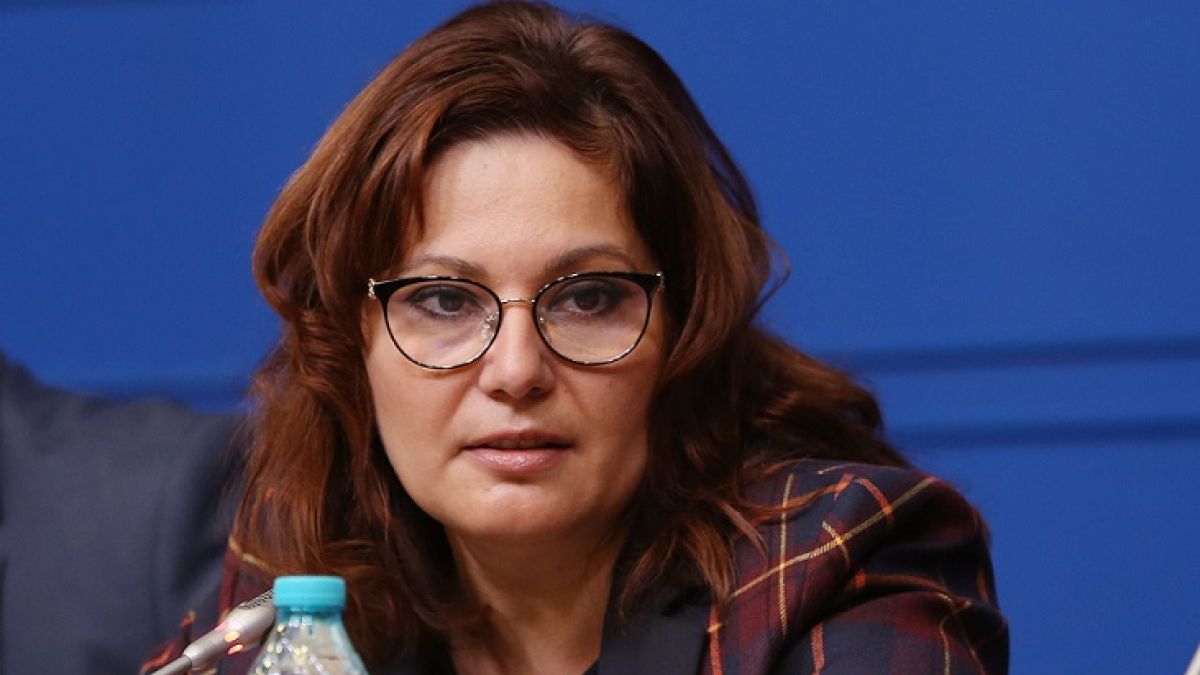 Проф. Сербезова: Да не клатим лодката