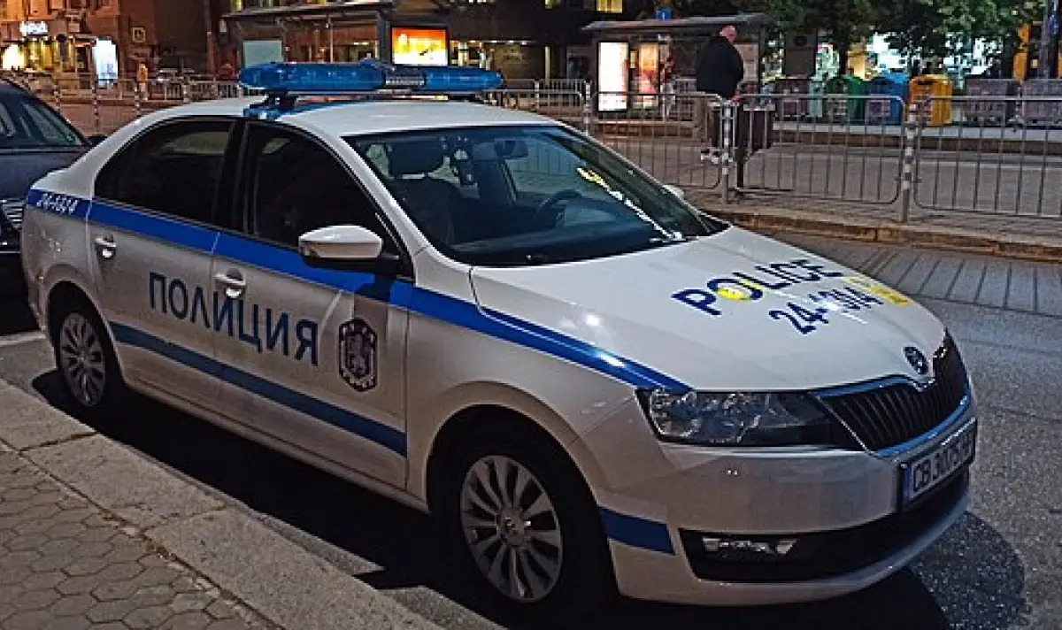 Полицията търси избягал затворник