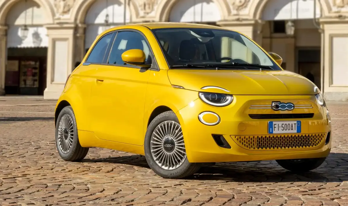 Бензиновият Fiat 500 е една от най-бавните нови коли на пазара