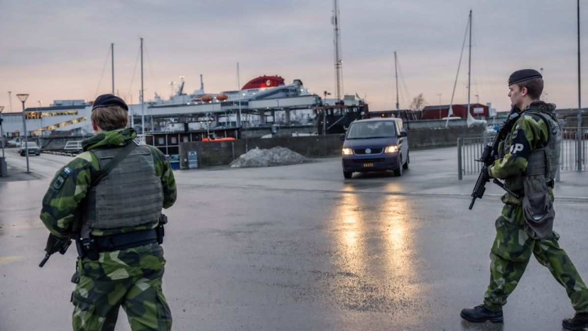 Швеция предислоцира военна сила