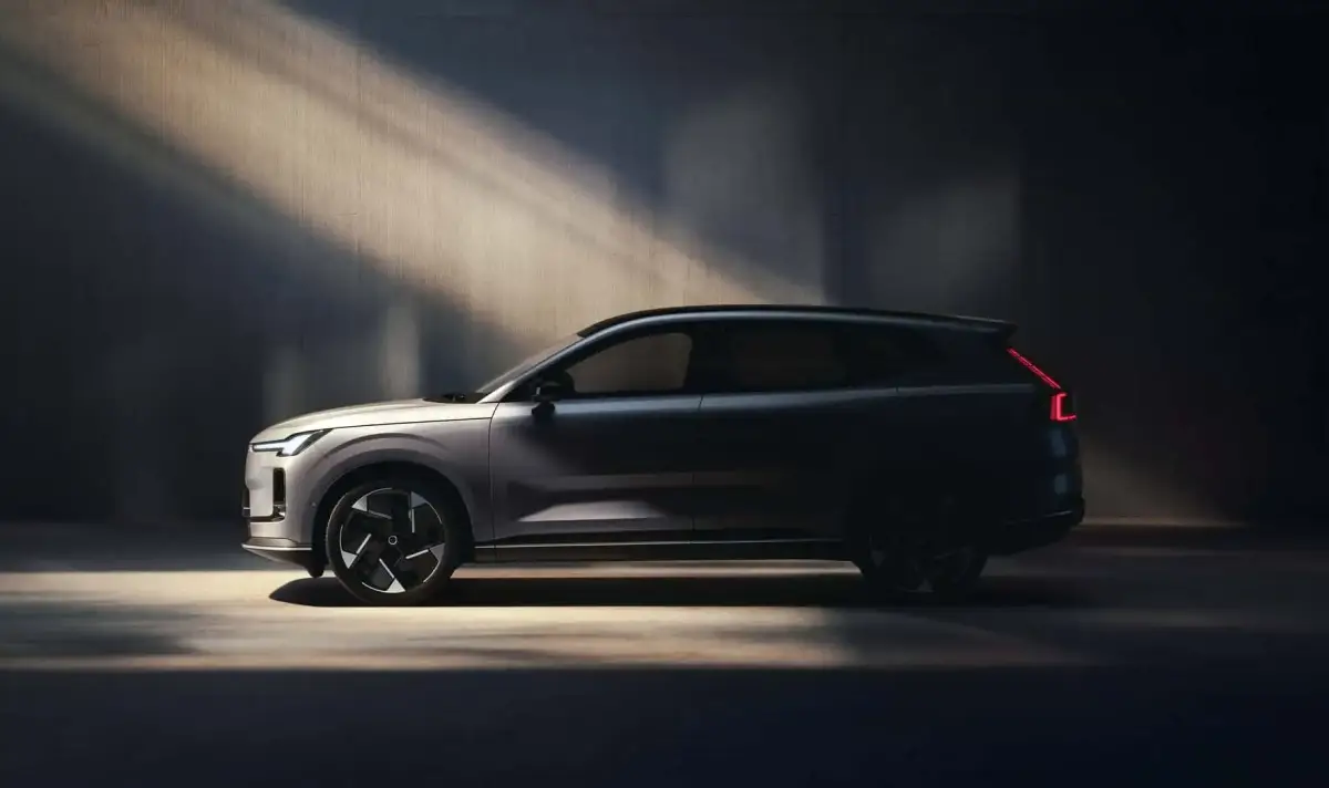 Volvo XC70 се завръща