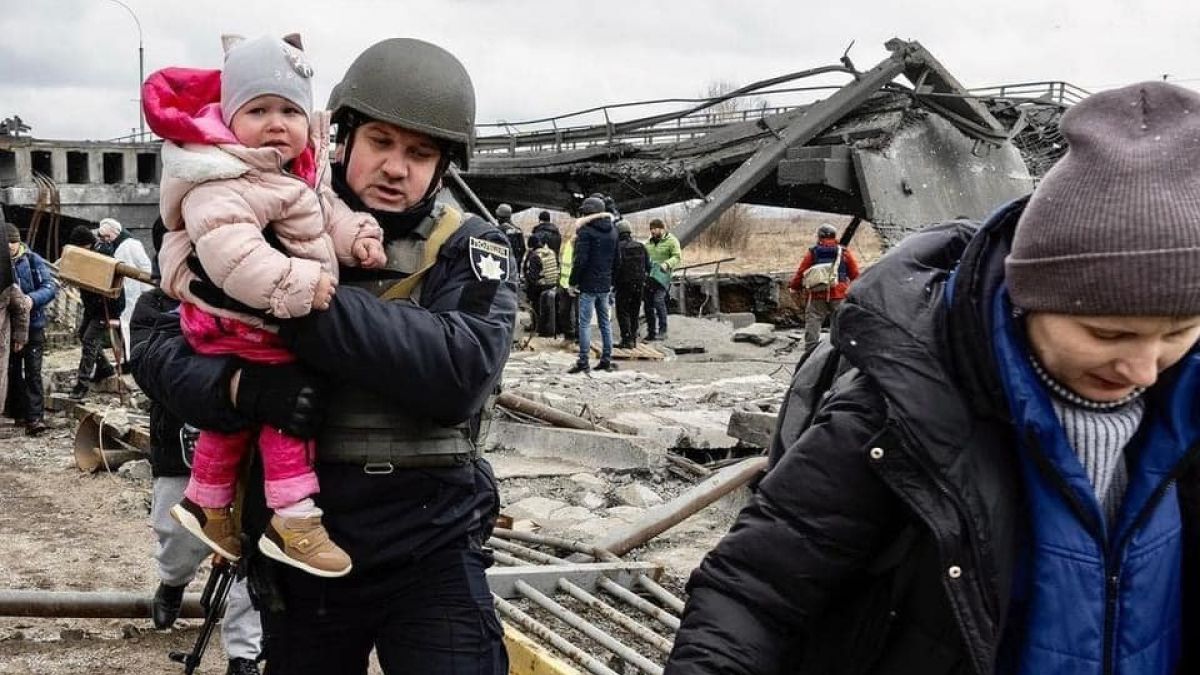 Деца умират от дехидратация в Мариупол