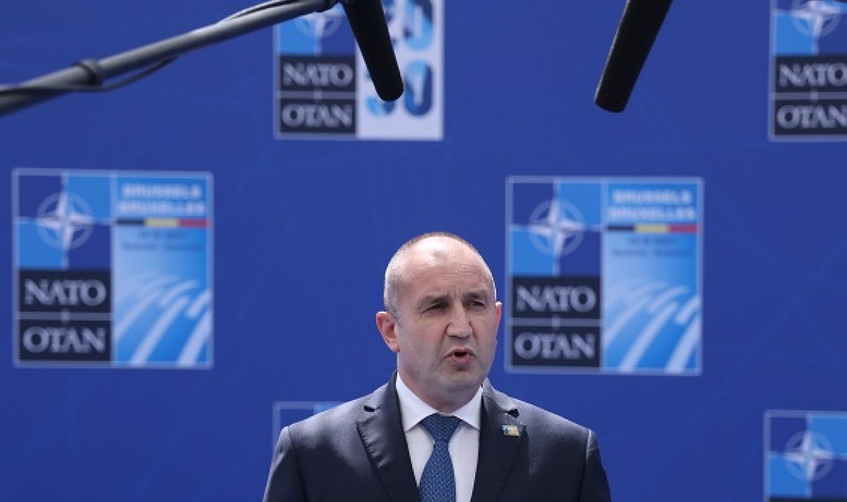 Президентството отговори за Обзор