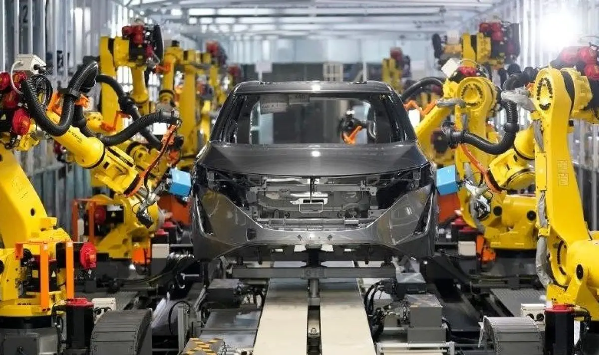До една година Nissan може да не съществува