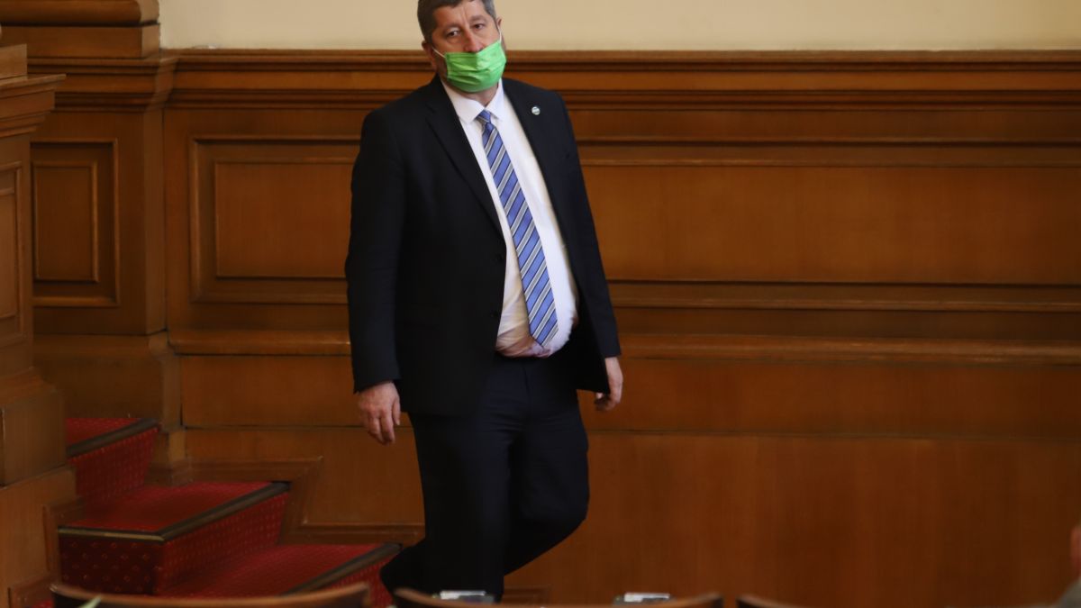 „Да, България“ избира председател