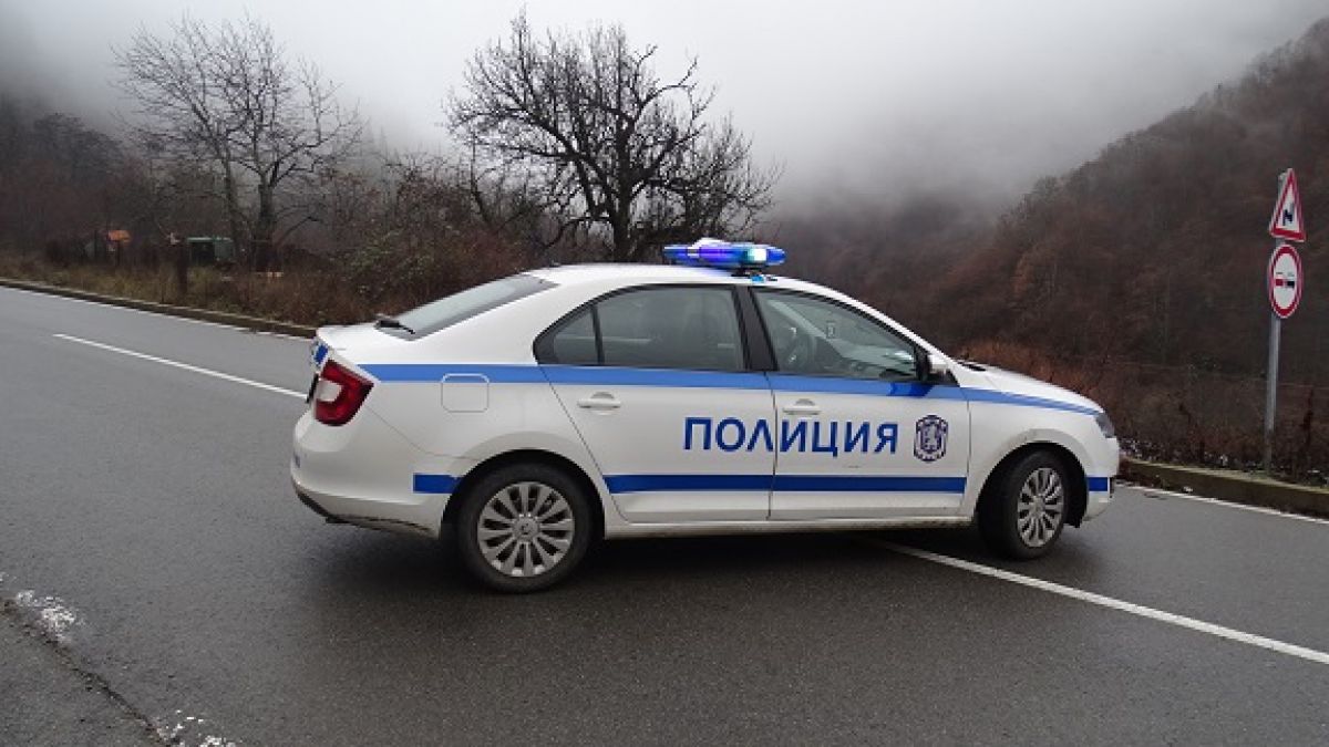 Младеж загина на пътя край Враца