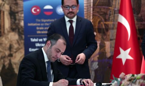 Анкара не се отказва! Турският външен министър с нова инициатива по черноморската зърнена сделка - 1