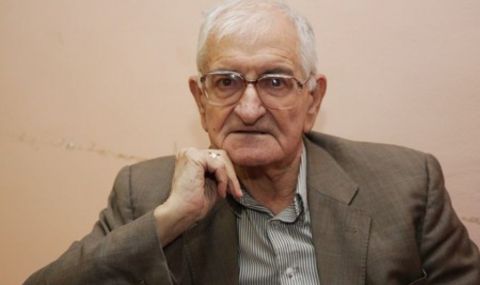 Почина проф. Чавдар Добрев - 1