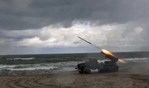 USA: Russia is stockpiling missiles for strikes outside Ukraine  - 1