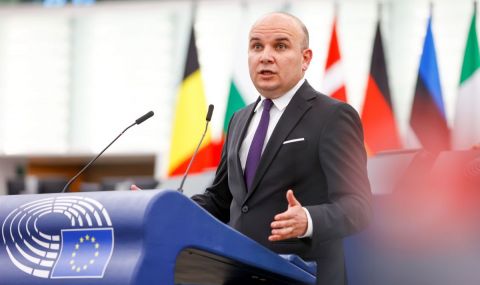 Илхан Кючюк към младите хора: ЕС е конкурентна среда с възможности - 1