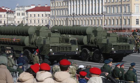 Американското разузнаване: Русия няма да използва ядрено оръжие - 1