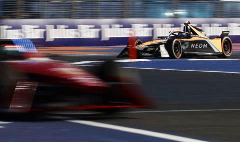 Саудитска Арабия се опитала да купи Формула 1 - 1