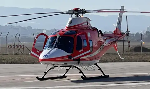 Медицинският хеликоптер провежда първи тренировъчен полет