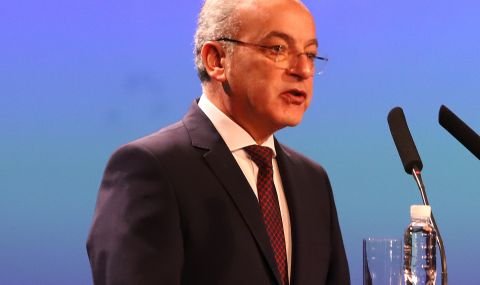 Премиерът излиза в болнични, ще го замества Лазар Лазаров - 1