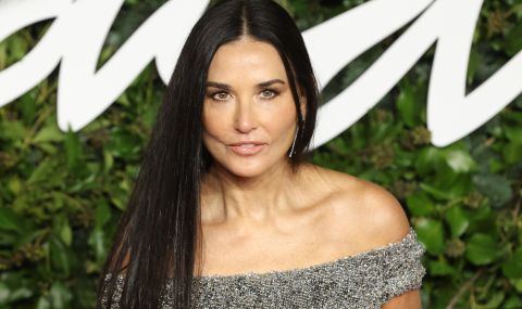 60-годишната Деми Мур изглежда като малко момиче (СНИМКА) - 1