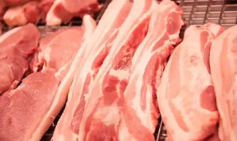 Пекин може да обмити вноса на свинско от Европа, ако ЕК наложи мита върху вноса на китайски електромобили - 1