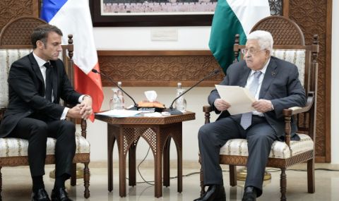 Макрон се срещна са Абас и отлетя за Йордания - 1