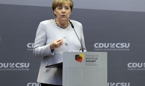 Меркел: Бъдещето на ЕС е на първо място - 1