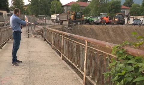 „Овча купел“ брани мост - 1