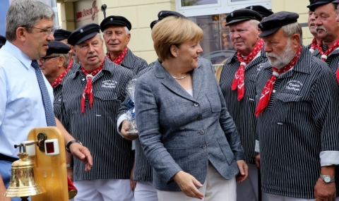 Само 44% от германците биха подкрепили Меркел за четвърти мандат - 1