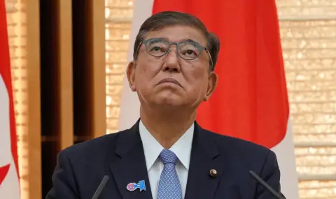 Японският премиер обмисля да подаде оставка - 1