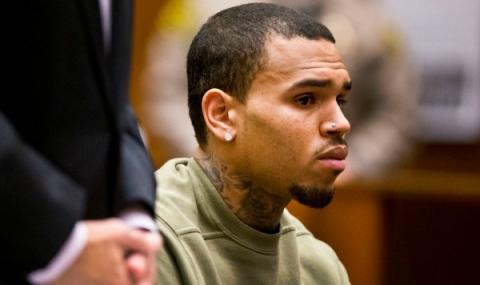 Крис Браун получи ограничителна заповед за рождения си ден - 1